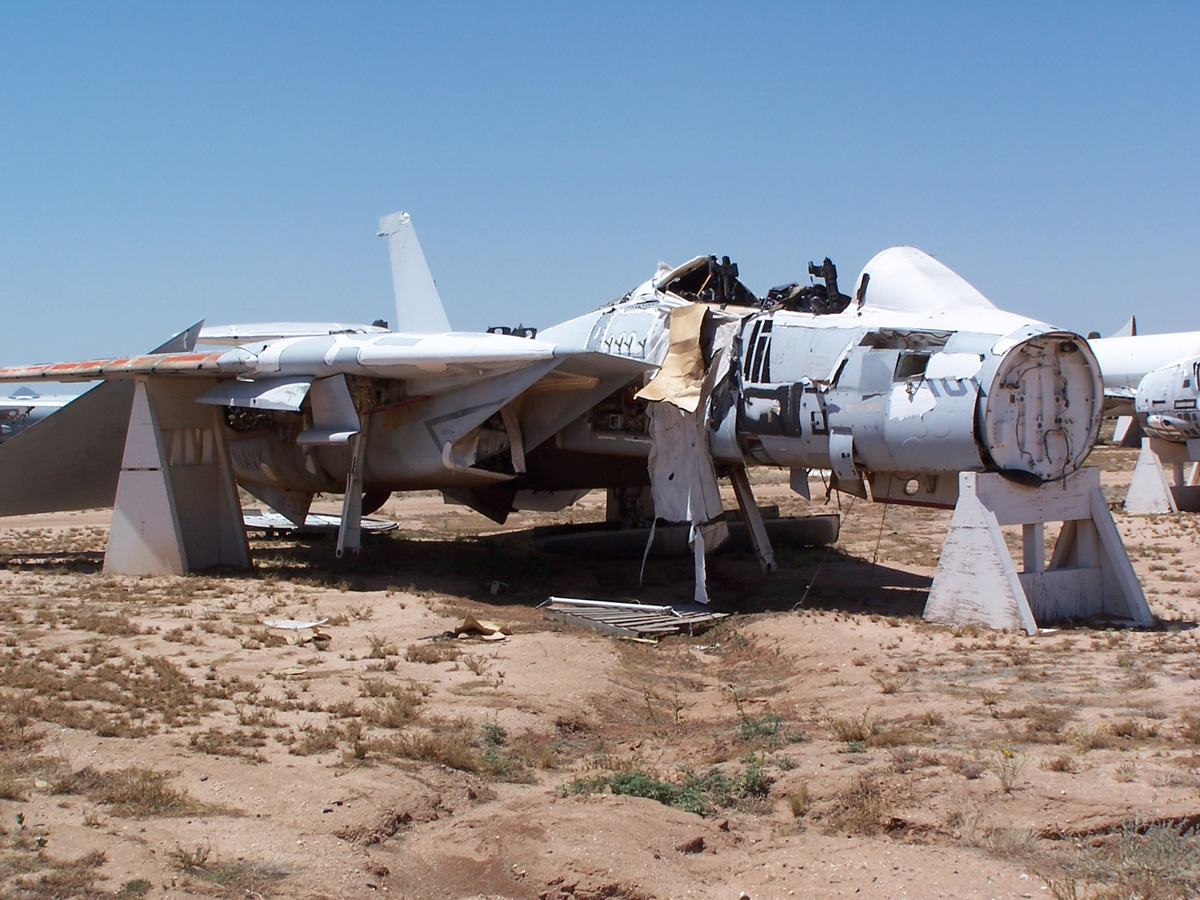 http://www.anft.net/f-14/f14-amarc-03.jpg